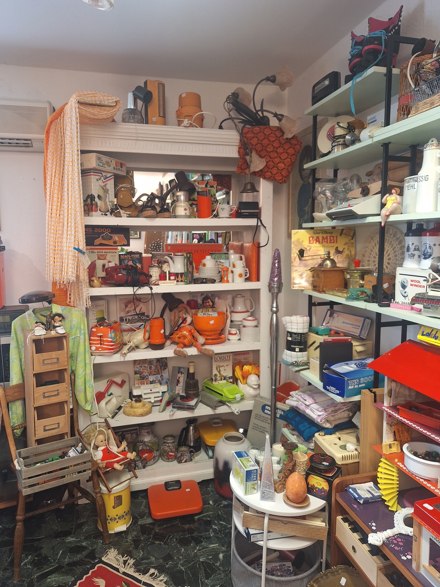 Second Hand Artikel im Schöne Dinge Laden